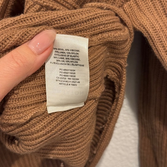 Aritzia Babaton wool blend sweater - Picture 6 of 8